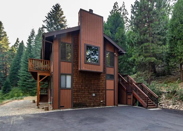 Yosemite Big Rock Cabin